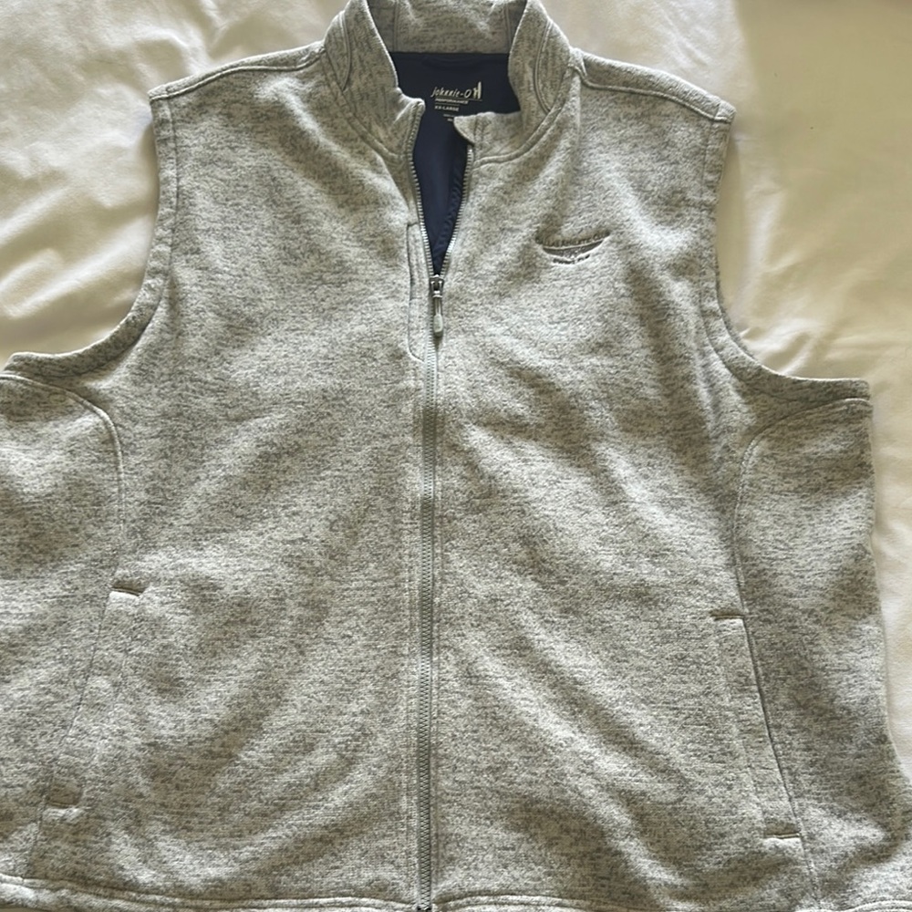 johnnie-O Heathered Gray Performance Vest